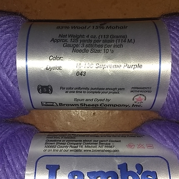 Lamb's Pride Wool Knitting Yarn - Picture 2 of 3